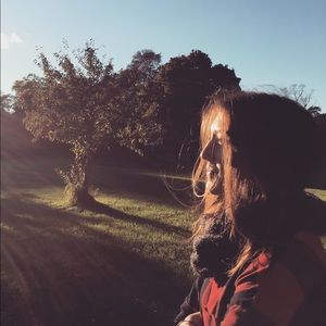 Meet your Posher, Alli